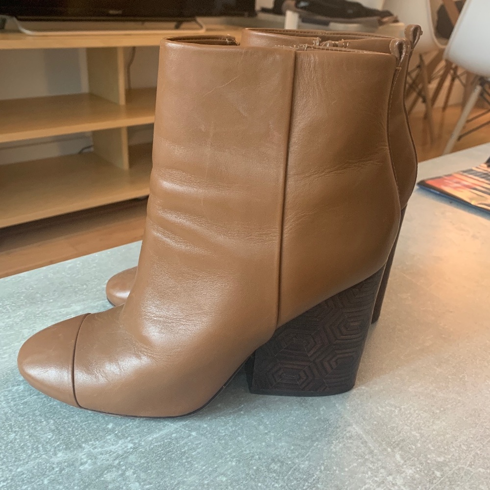 Vince Camuto Heels